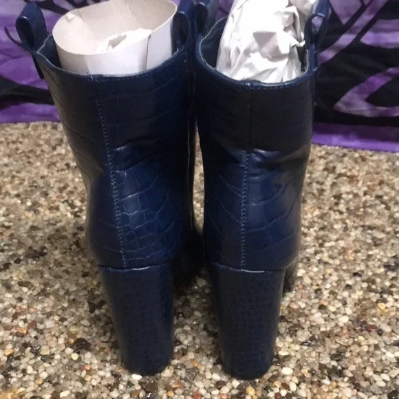 New Peacock Blue Booties - Picture 3 of 5